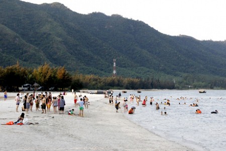 Biển Vân Đồn Quảng Ninh