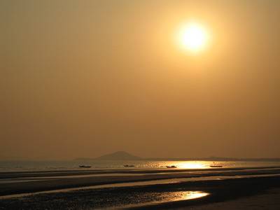 Hà Nội - Trà Cổ - MóngCái - Đông Hưng