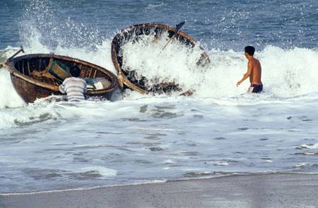 Hà Nội - Trà Cổ - MóngCái - Đông Hưng