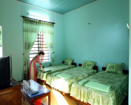 Khách sạn Công Đoàn Thiên Cầm