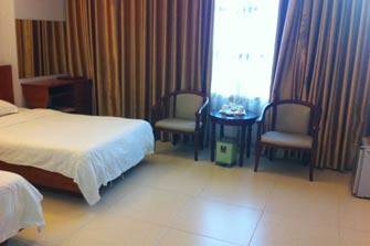 Khách Sạn Đông Hải Trà Cổ