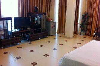 Khách Sạn Đông Hải Trà Cổ