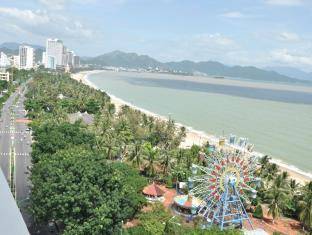 Khách sạn Majestic Nha Trang