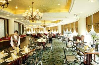 Khách Sạn Quốc Tế Lợi Lai