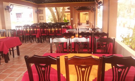 Khách Sạn Trà Cổ