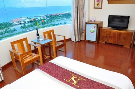 Khách Sạn Trường Sơn Tùng