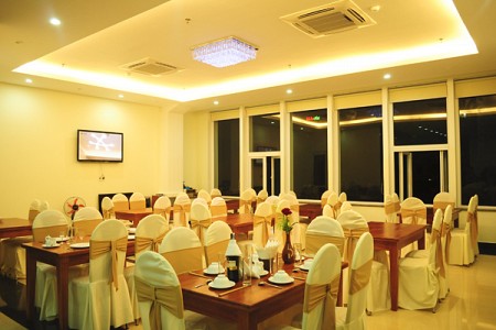 Khách sạn Vân Sơn