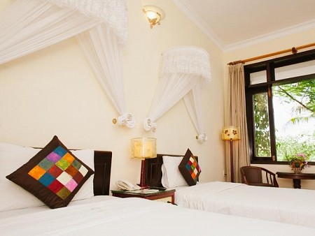 Lăng Cô Beach Resort