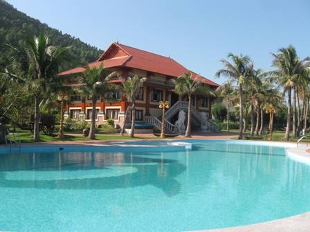 Bãi Lữ Resort 4 Ngày 3 Đêm Về Thăm Quê Bác