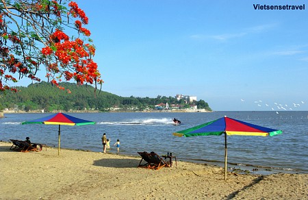 trải nghiệm Biển Đồ Sơn: Hà Nội - khu thăm quan Hòn Dấu (3 Ngày 2 Đêm)