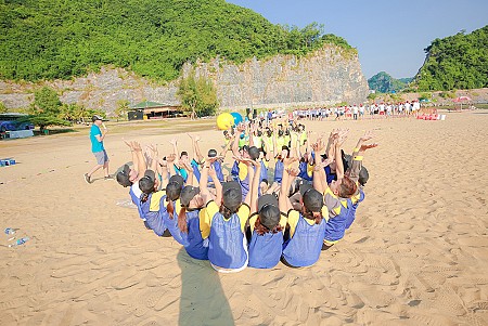 Khởi Hành Thứ 6 Hàng Tuần