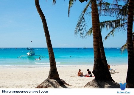 khởi hành từ Hồ Chí Minh thăm quan Vinpearlland Dịp Lễ 30/4