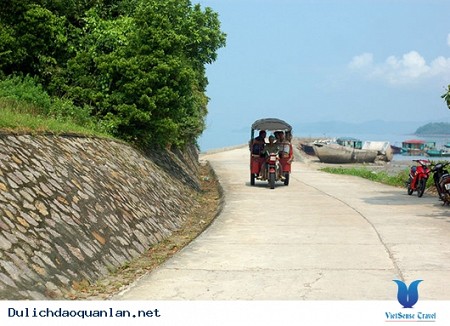 Hà Nội - Cái Rồng - Minh Châu - Hà Nội