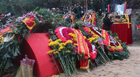 hành trình Quảng Bình Viếng Mộ Đại Tướng Ngày 25/6/2015