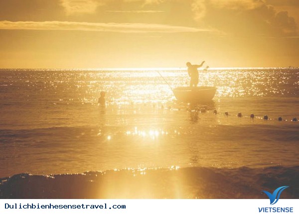 Biển Hải Tiến – Hoang sơ, mát mẻ trong lành - Ảnh 4 Biển Hải Tiến – Hoang sơ, mát mẻ trong lành - Ảnh 4