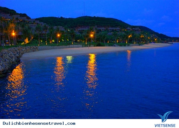 Biển Hải Tiến – Hoang sơ, mát mẻ trong lành - Ảnh 3 Biển Hải Tiến – Hoang sơ, mát mẻ trong lành - Ảnh 3