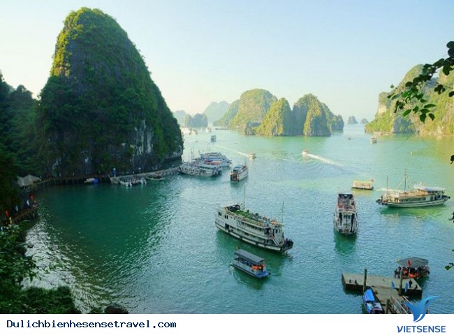 Lý do bạn nên chọn Hạ Long làm điểm đến trong kỳ nghỉ lễ 30/4 – 1/5 - Ảnh 4