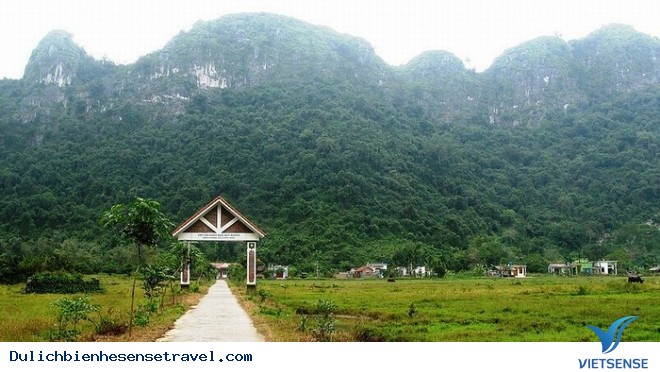 Khám Phá 4 Ngôi Làng Xinh Đẹp Trên Đảo Cát Bà - Ảnh 1