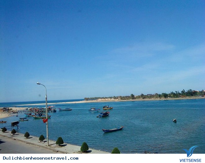 Vẻ Quyến Rũ Của Bãi Biển Nhật Lệ - Ảnh 1