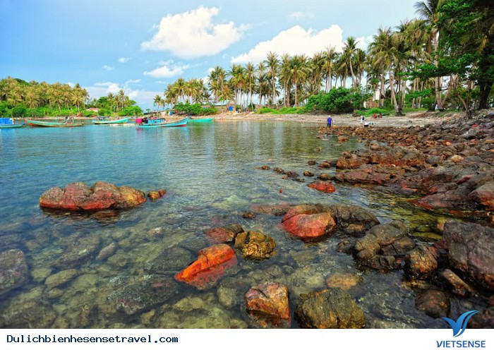 Top 10 thiên đường biển đảo lý tưởng cho dịp nghỉ lễ 30/4 và 1/5 - Phần 1 - Ảnh 3 Top 10 thiên đường biển đảo lý tưởng cho dịp nghỉ lễ 30/4 và 1/5 - Phần 1 - Ảnh 3