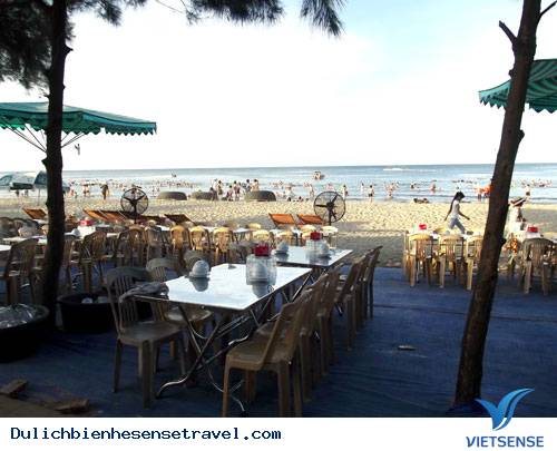 khách thăm quan Đến Cửa Lò Tăng Cao Vào Dịp Hè - Ảnh 2 khách thăm quan Đến Cửa Lò Tăng Cao Vào Dịp Hè - Ảnh 2