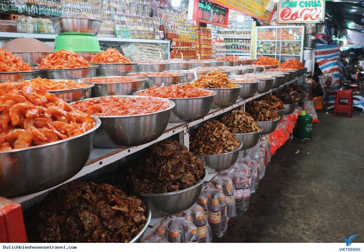 Khám phá Chợ Đông Ba Khám phá Chợ Đông Ba