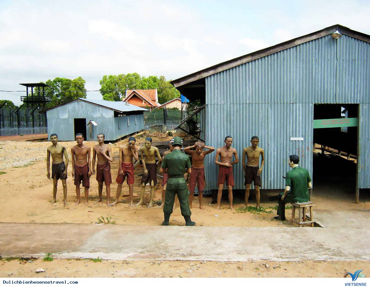 Nhà tù Phú Quốc