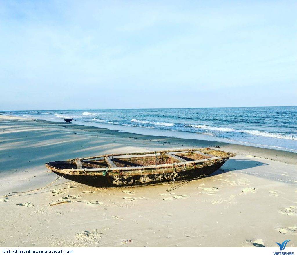 Top 10 địa điểm thăm quan Vân Đồn siêu hot - Ảnh 4 Top 10 địa điểm thăm quan Vân Đồn siêu hot - Ảnh 4